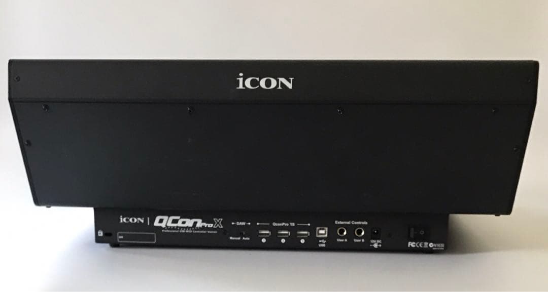 iCON DIGITAL QCON PRO X DAWフィジカルコントローラー