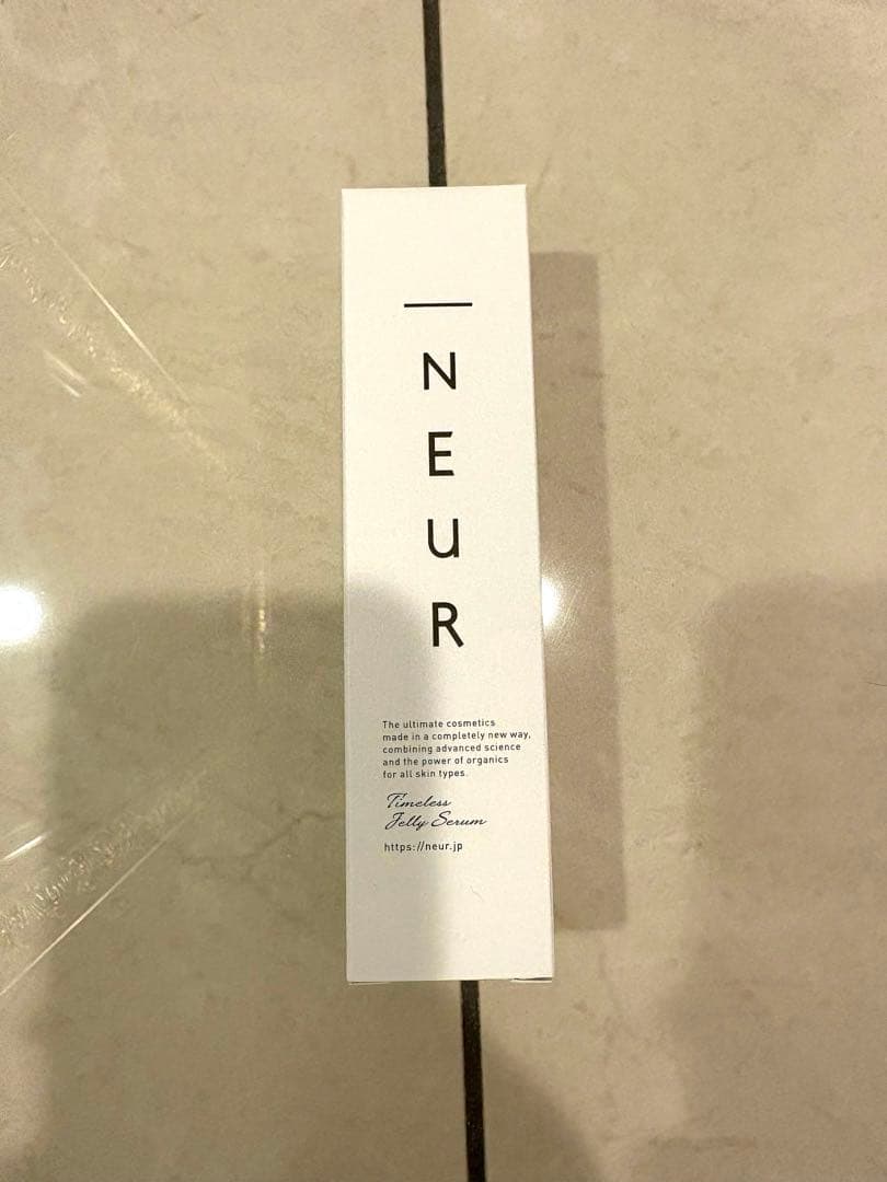 NEUR 美容液