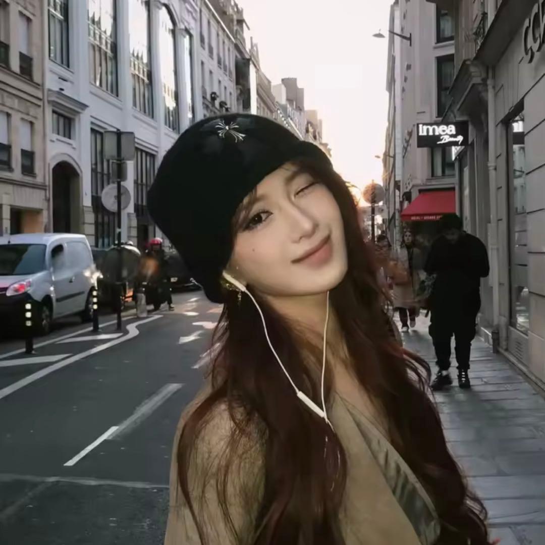 【新品未使用】ニット帽 ビーニー クロス ニット柄　男女兼用　Y2K クロム