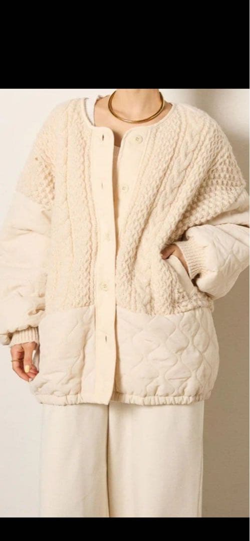 ESICA エシカ　キルティング編みブルゾン白