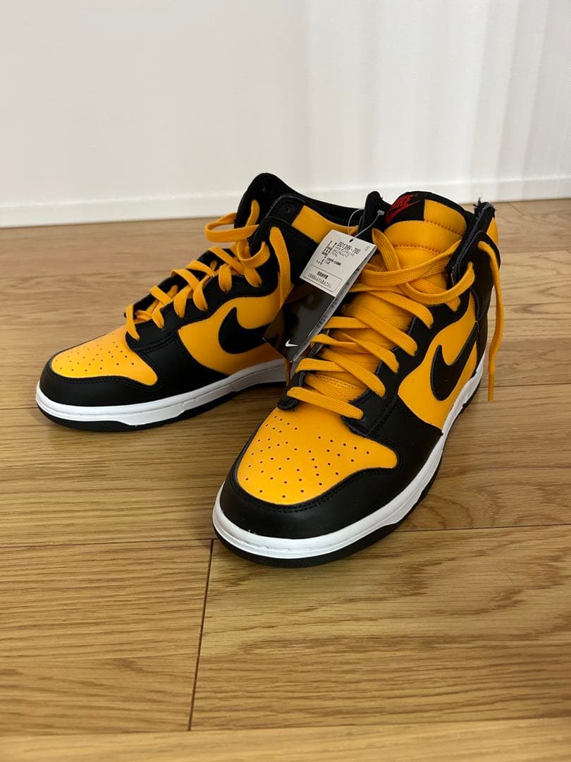 シューズ(男性用) NIKE DUNK HI RETRO