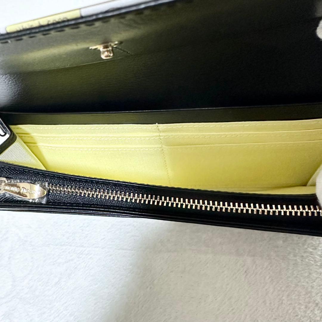 【未使用】【箱・カード付き】サマンサタバサ　スヌーピー　長財布　本革　レザー