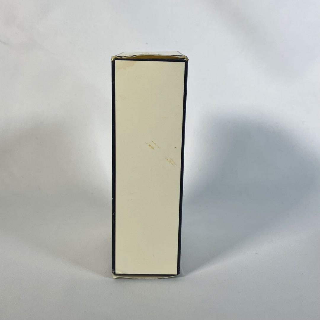 未使用　シャネル No19 オードゥ パルファム 100ml