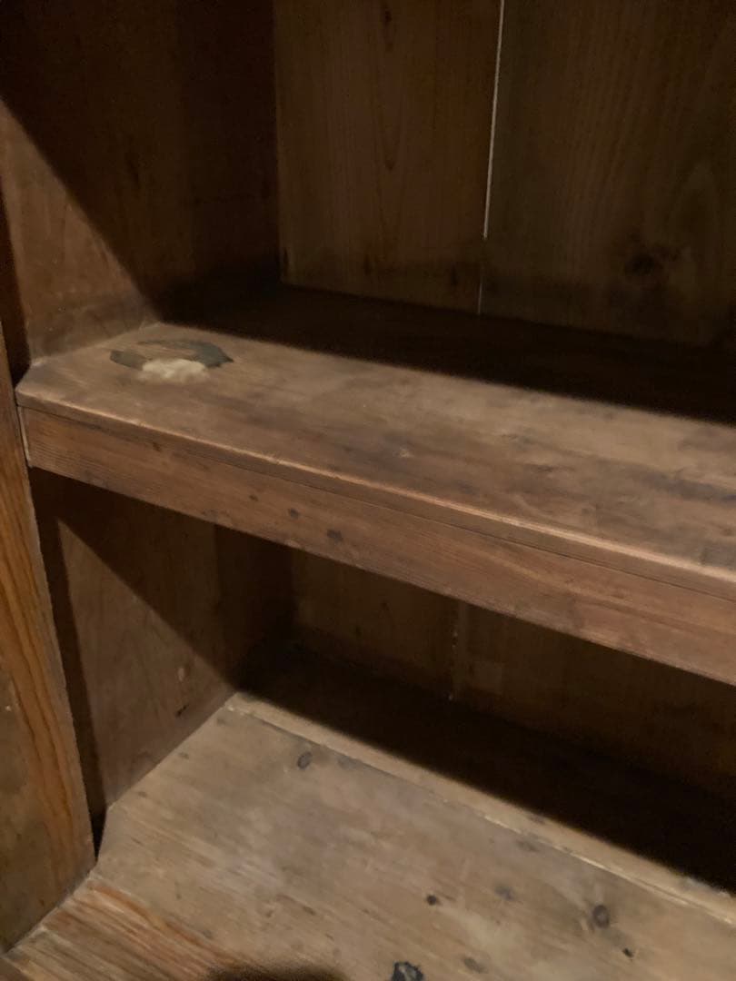 昭和レトロ　サイドボード　食器棚、戸棚、収納棚　ゆらゆらガラス　大正〜昭和初期②