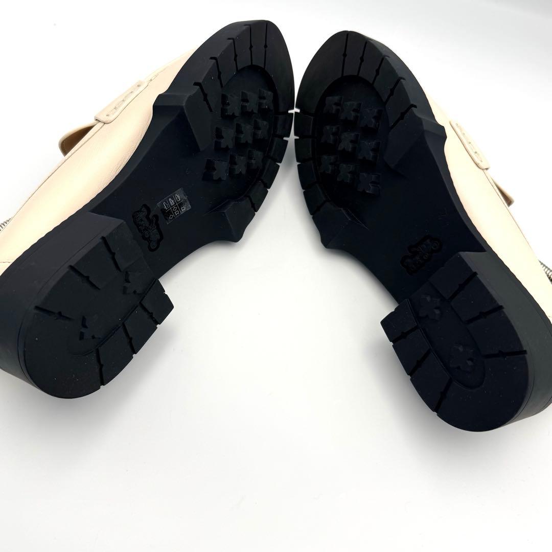 【極上品】COACH 厚底ローファー ホワイト レザー かわいい カジュアル系