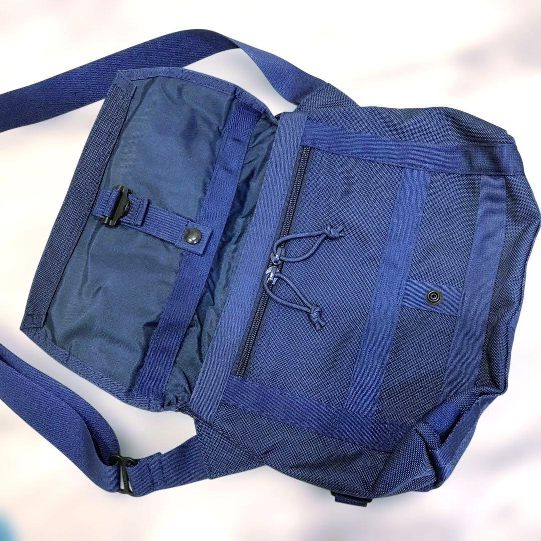 ブリーフィング　ショルダーバッグ　メッセージバッグ　ボディバッグ