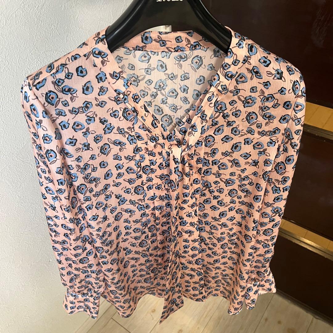 ANAYI スモールフラワープリントボウタイブラウス/セオリー、23区、ロペ