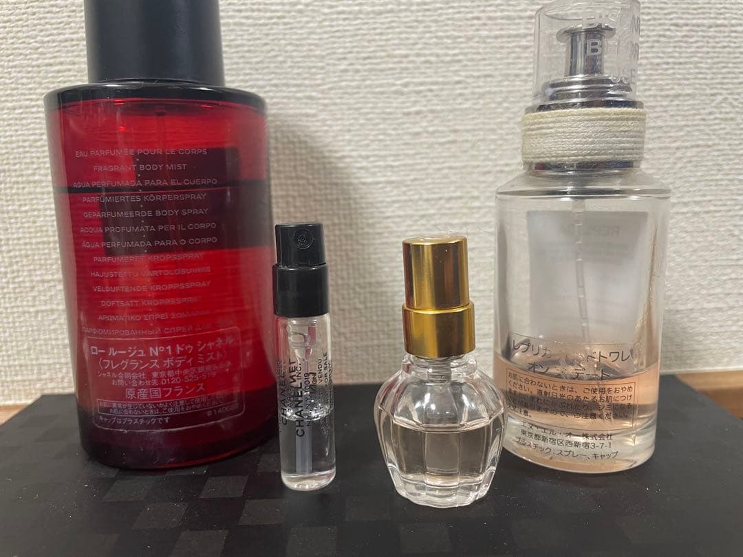 香水まとめ売り4点