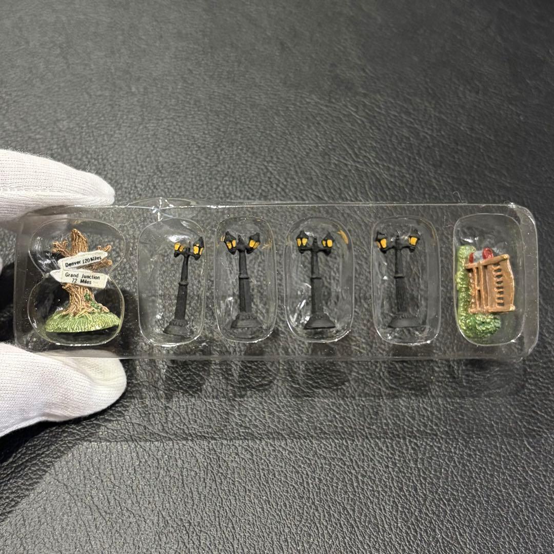 【極美品】LIBERTY FALLS COLLECTION　ミニチュア建物セット