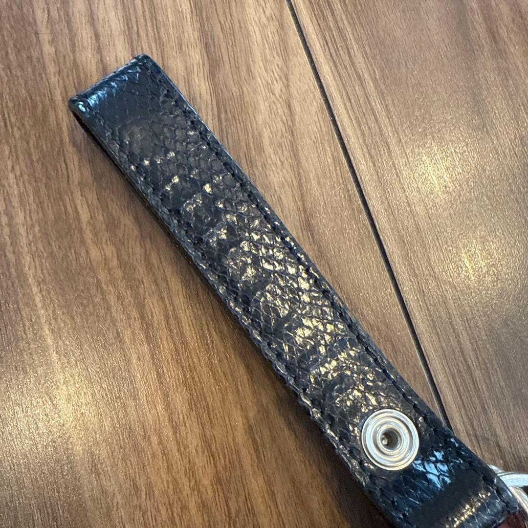 エンダースキーマ/キーフロック/ブラック パイソンレザー キーホルダー