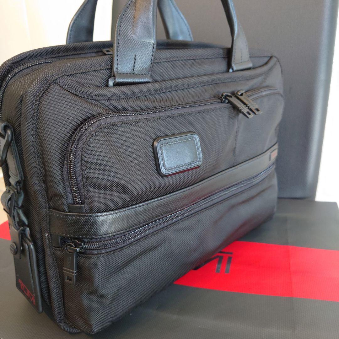 【ほぼ未使用】TUMI 26120D2 アルファ2 スモール・ラップブリーフ