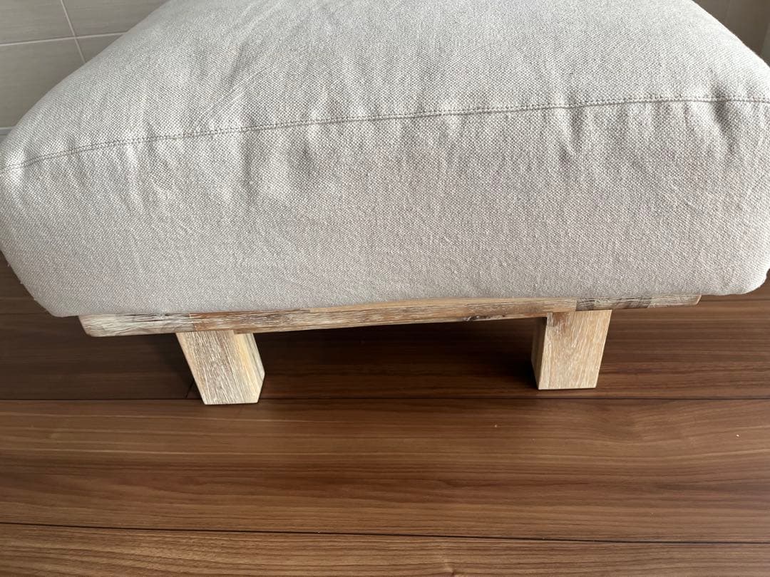 unico オットマン