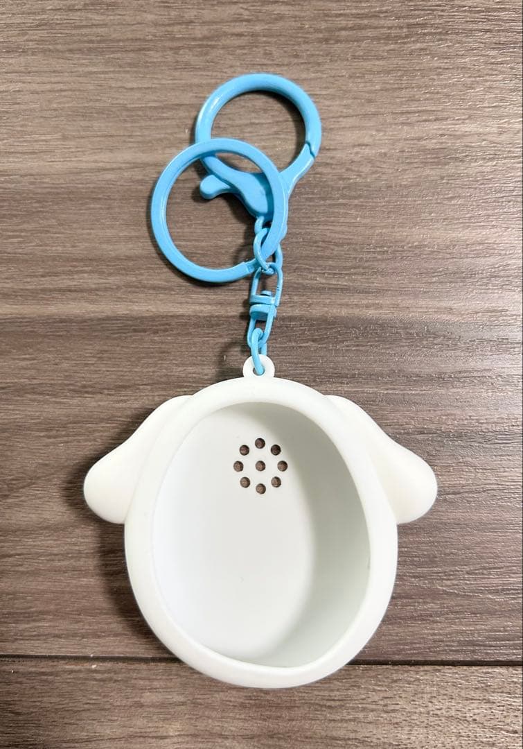 BANDAI Tamagotchi Uni 青　シナモロールカバー付き