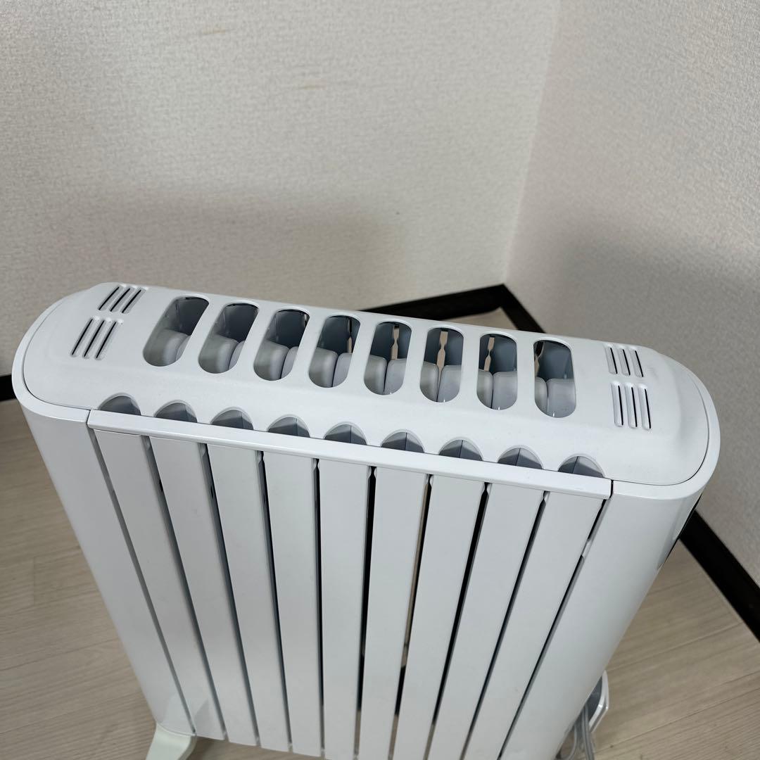 美品 デロンギ オイルヒーター RHJ65L0915 2022年 管理No.i1