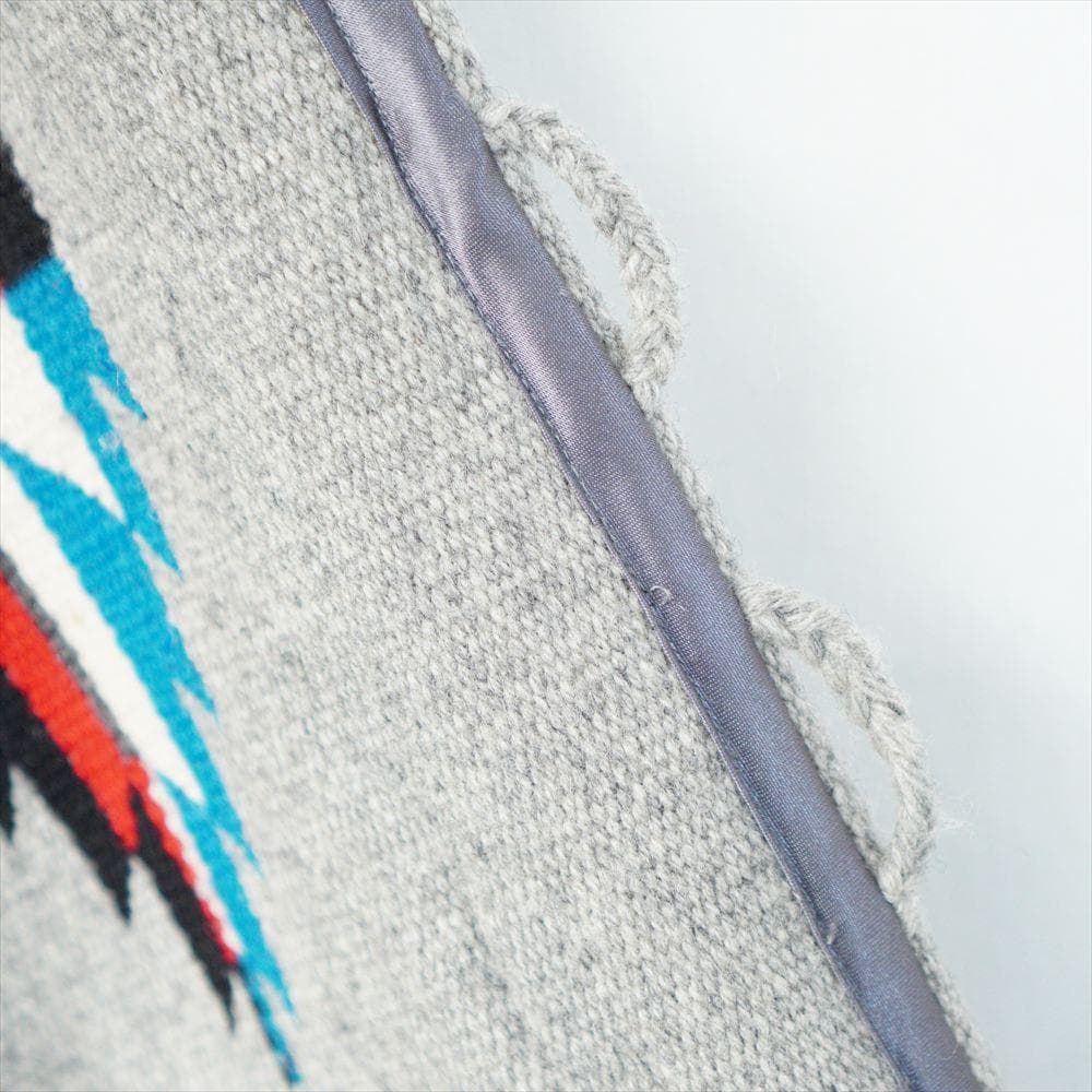 オルテガ チマヨ ベスト ウール グレー スクエア 36