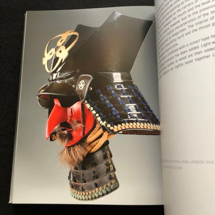 サムライの甲冑面 写真集 「Masked Warriors」