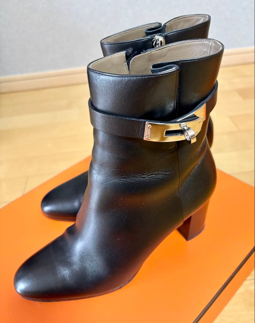 HERMÈS ショートブーツ サンジェルマン