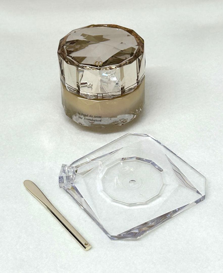 クレドポーボーテルフォンドゥタン ピンクオークル20 未使用品