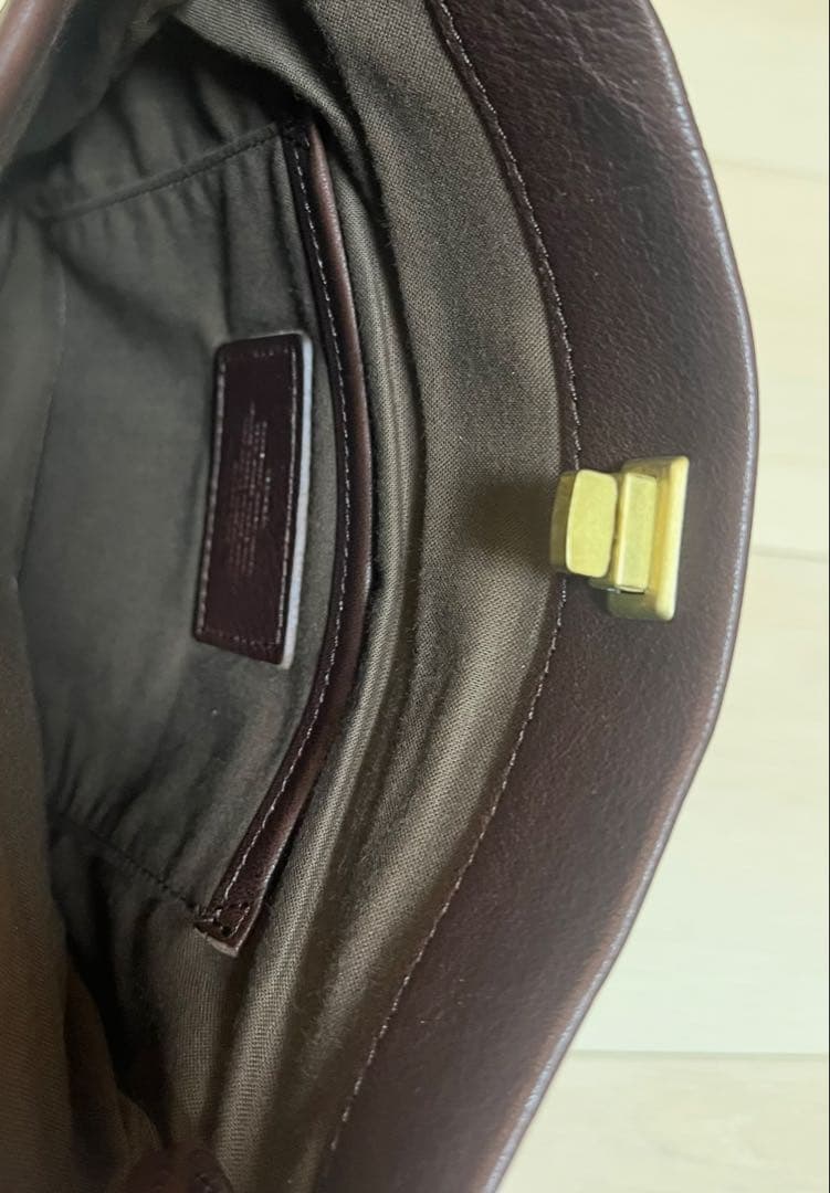 SLOW レザーショルダーバッグ