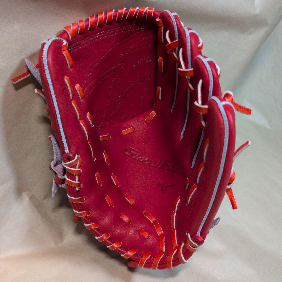 ミズノ:右投げ用:硬式用グラブ:投手用:サイズ11:色:ラディッシュ