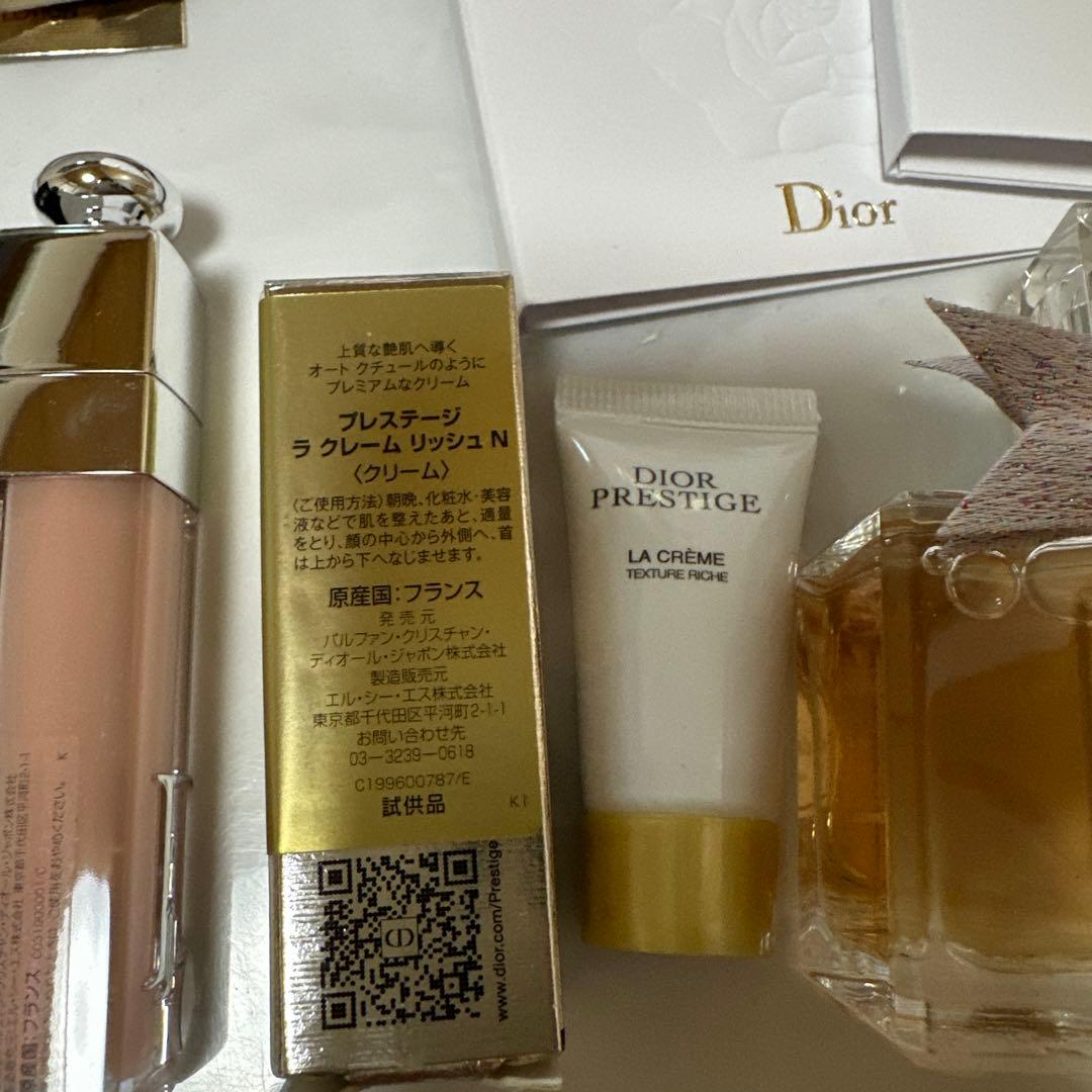値下げ！プレゼントDIORコスメセット12点　人気色人気品　早い者勝ち