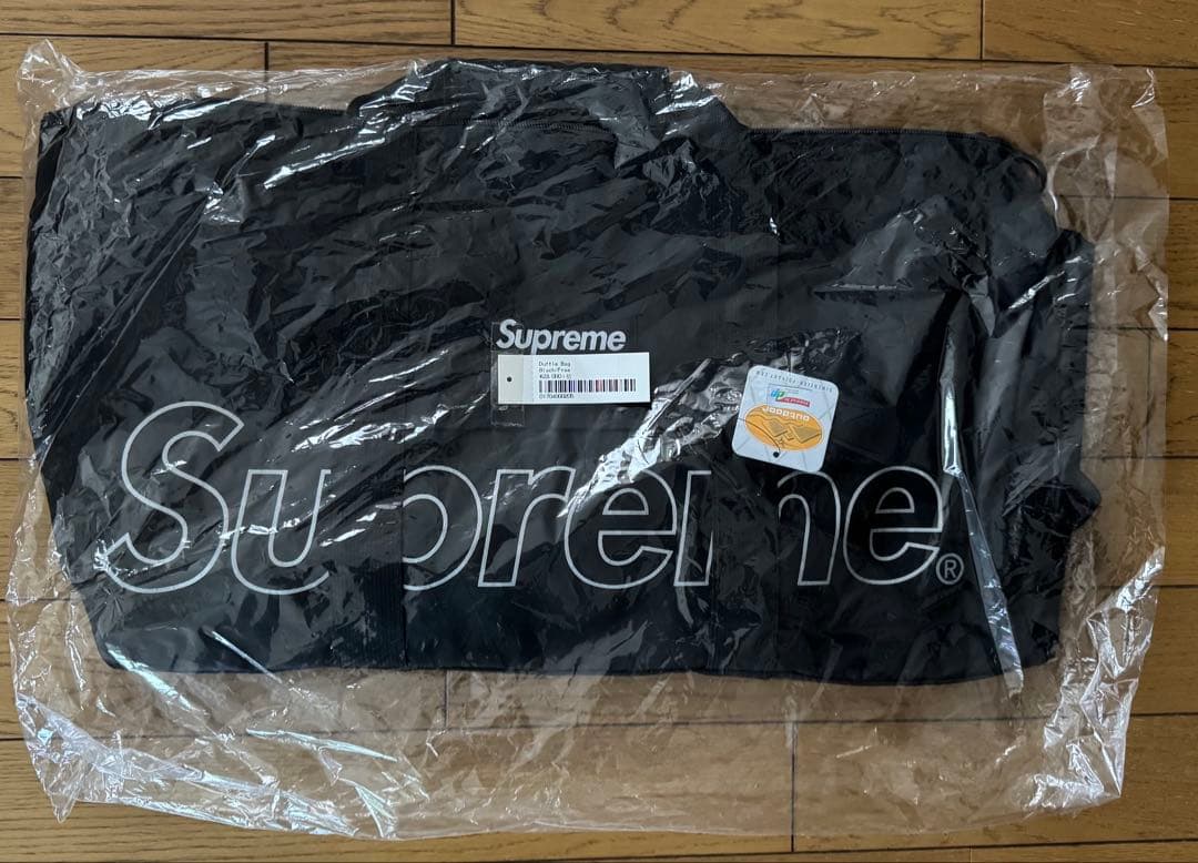✨限定価格　Supreme Duffle Bag