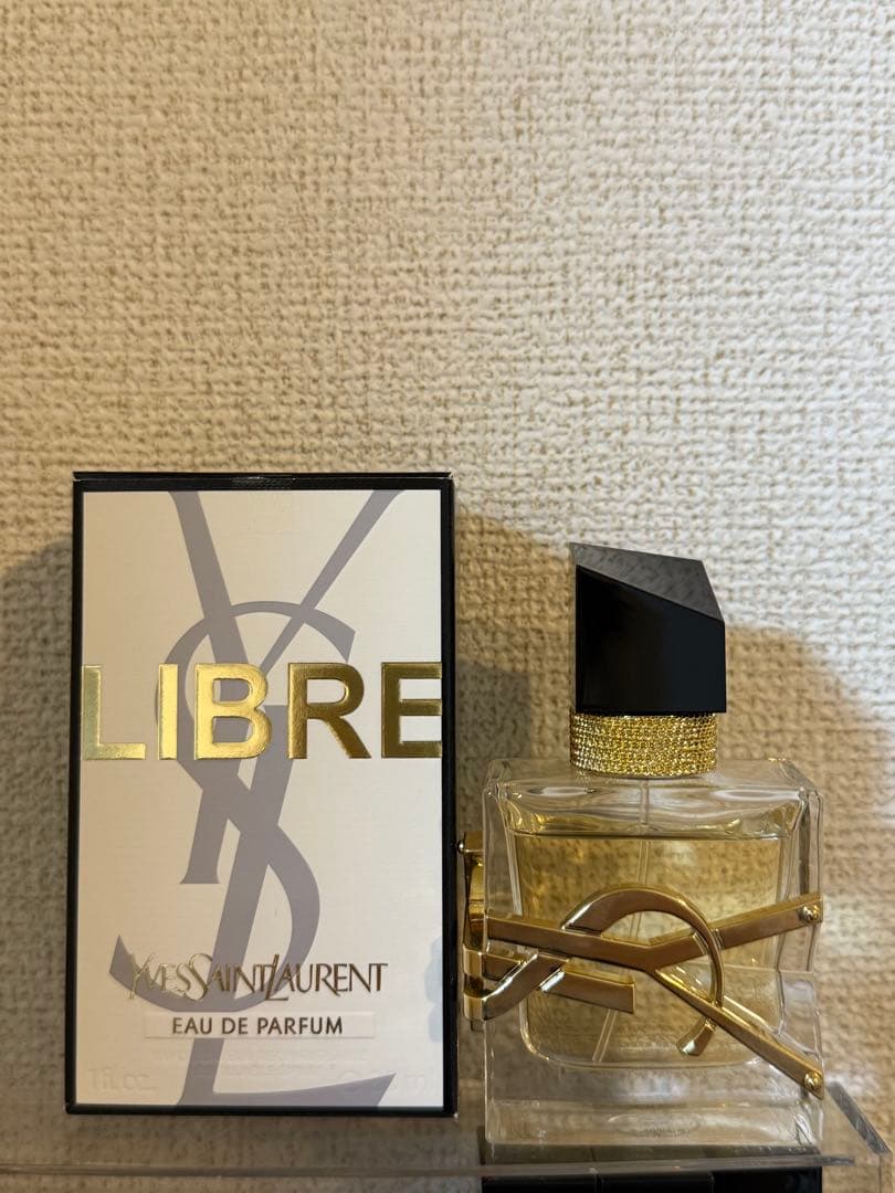 Yves Saint Laurent LIBRE 30ml オードパルファム