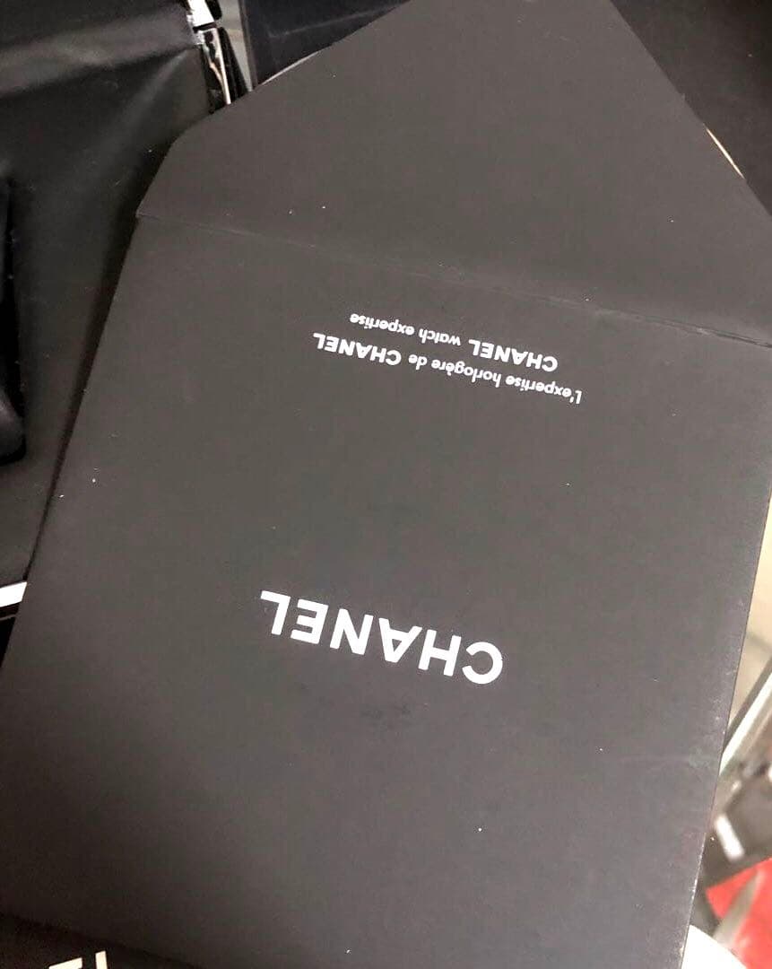 シャネル　時計ケースj12 ギャランティカード　DVD 取り扱い説明書等