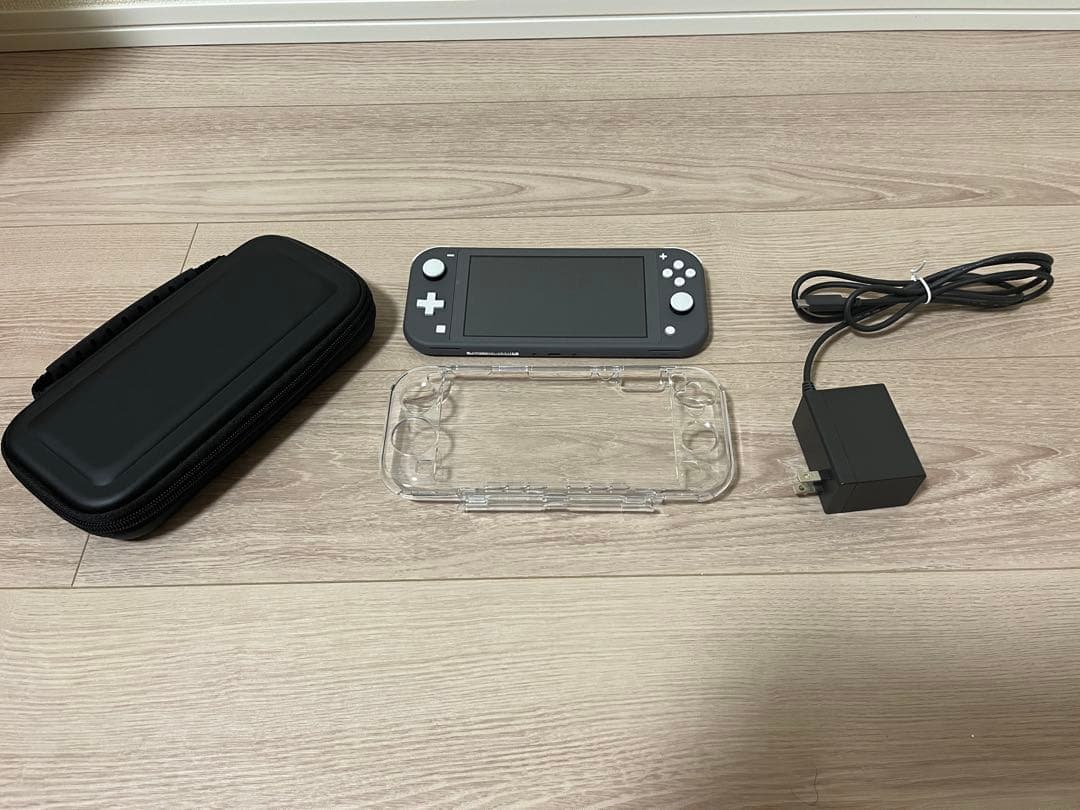 Nintendo Switch Lite 本体、ケース、カバー、充電器、箱付き