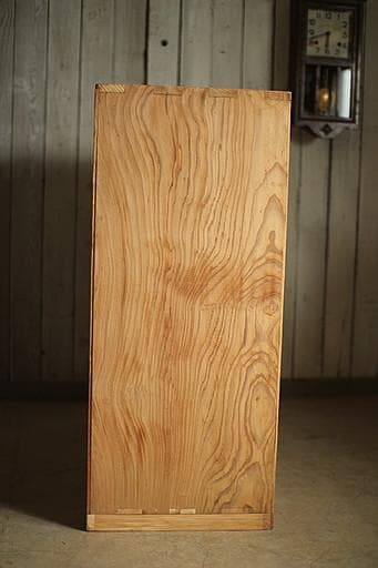 古い木枠のガラス戸棚　木製引き出し6杯