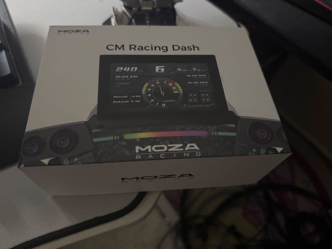 n*u様 MOZA ダッシュモニター