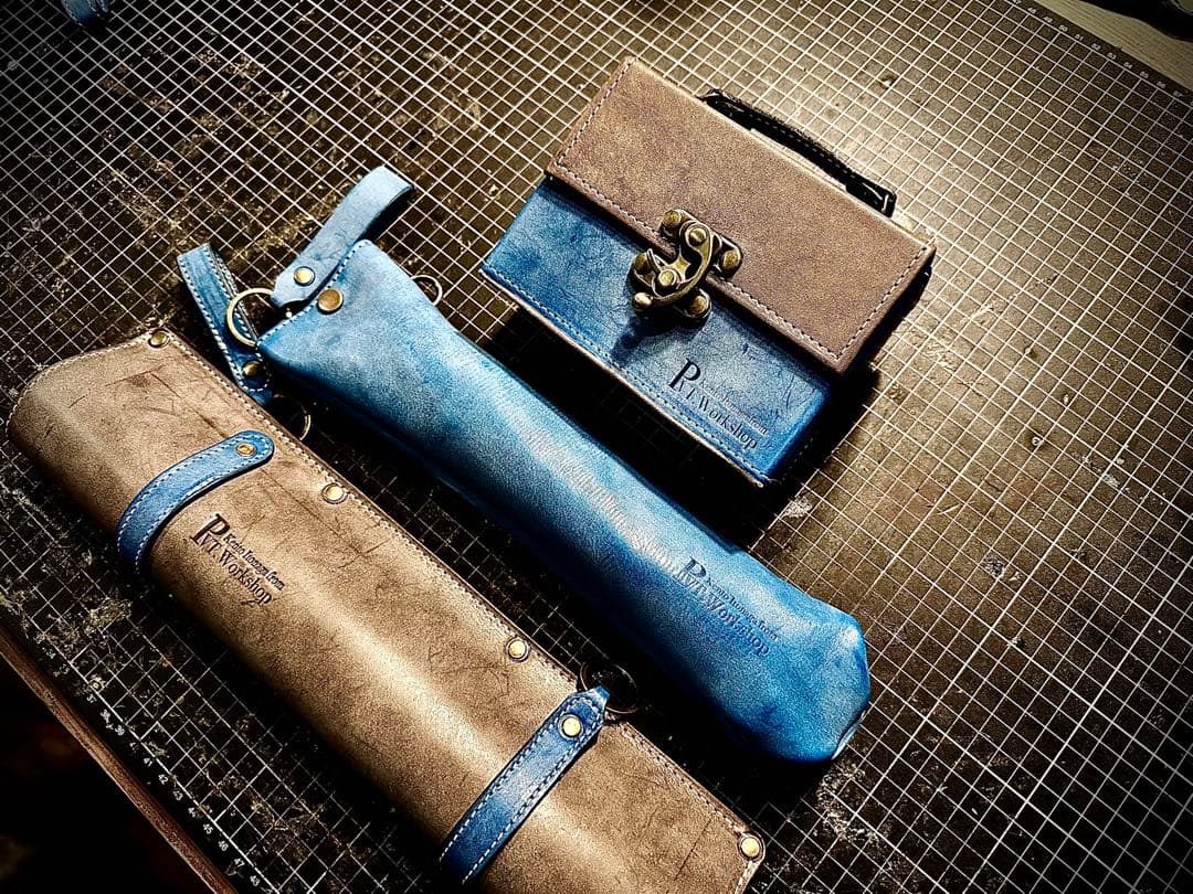 Pvt.Workshop 極　CL 本革デッキケース プレマケース