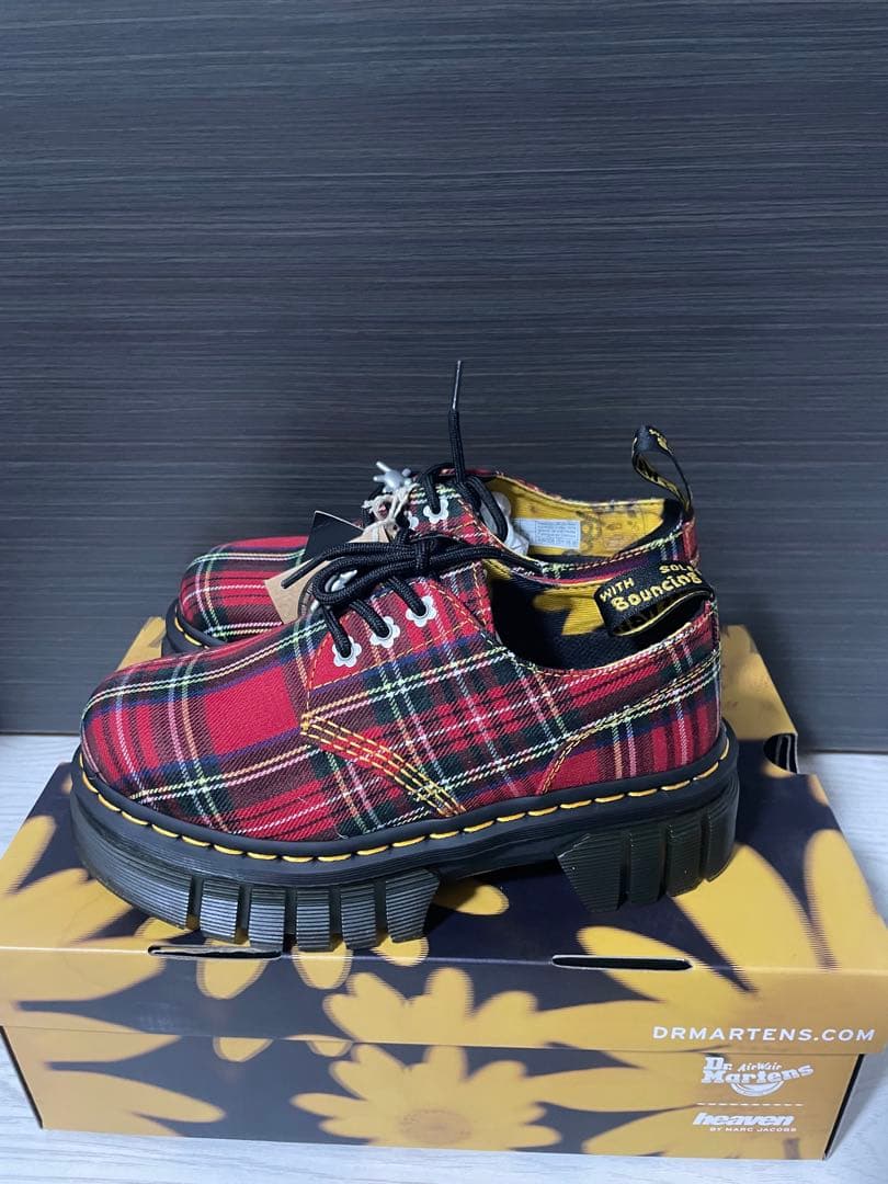 Dr. Martens ×ヘブン バイ マーク ジェイコブス　UK4/23cm