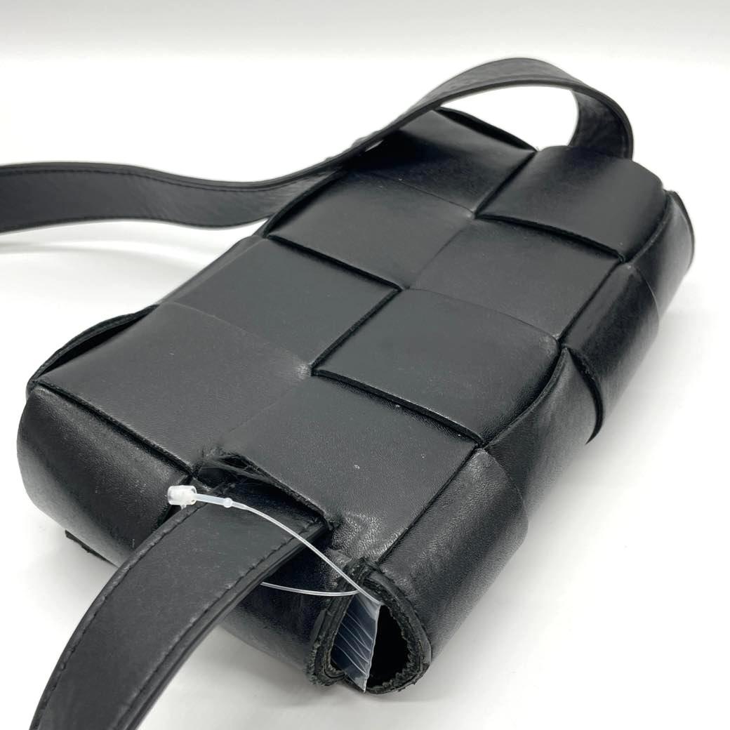 BOTTEGA VENETA イントレチャート バッグ ウエストバッグ カセット