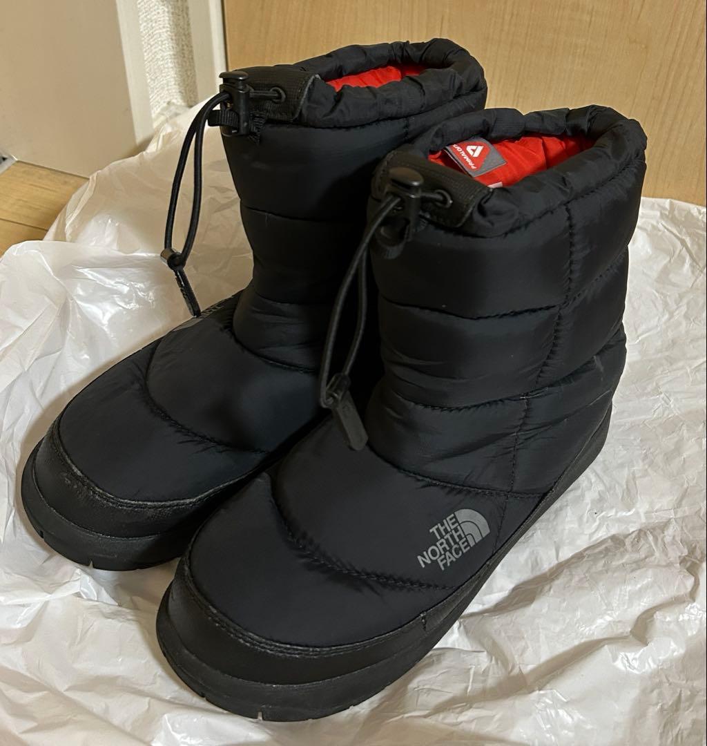 ノースフェイス　レディース　ブーツ　24.0ヌプシ 黒 NFW51686