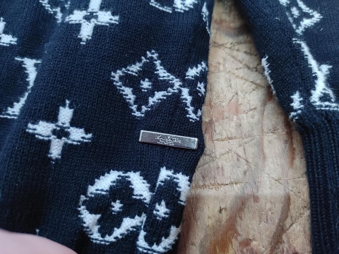 S Louis Vuitton グラデーション ニット セーター パーカー