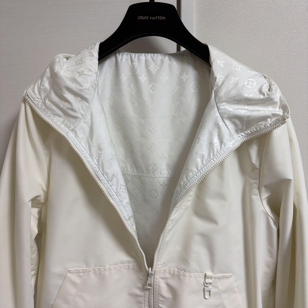 Louis Vuitton リバーシブル　ホワイト ナイロンジャケット　44