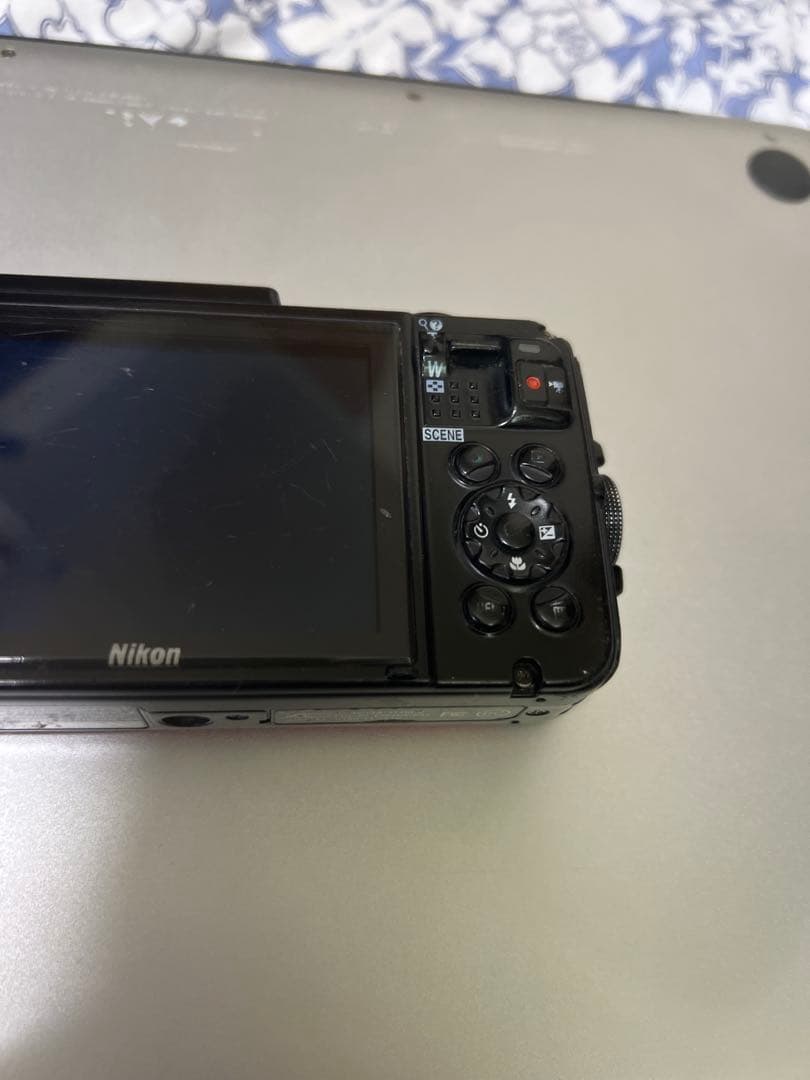 t*u様 NikonニコンcoolpixAW130 オレンジ　本体、バッテリーの