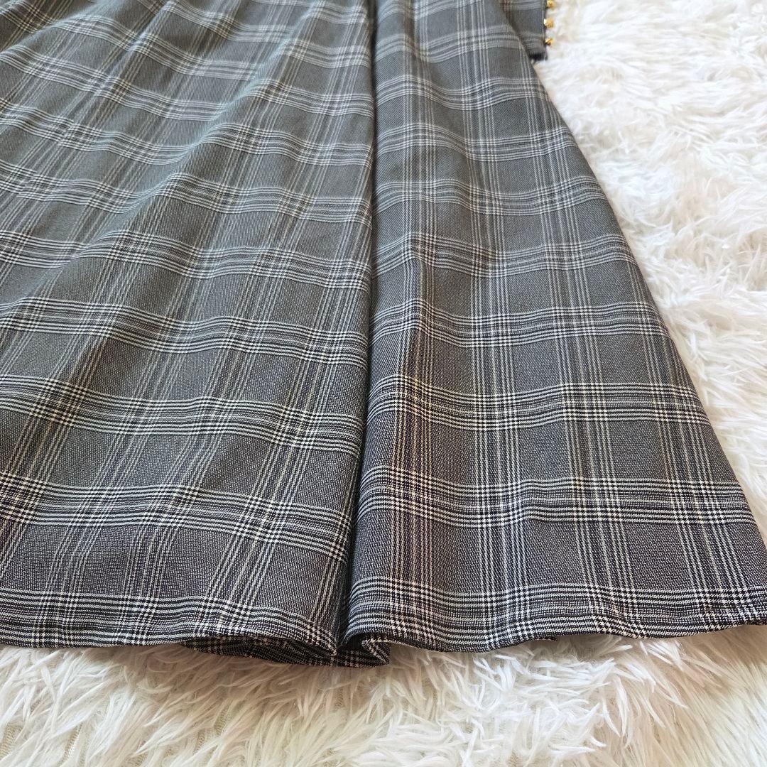 CINEMATIQ　ヴィンテージリリーロングワンピース　Ｌ　ストレッチ　金ボタン