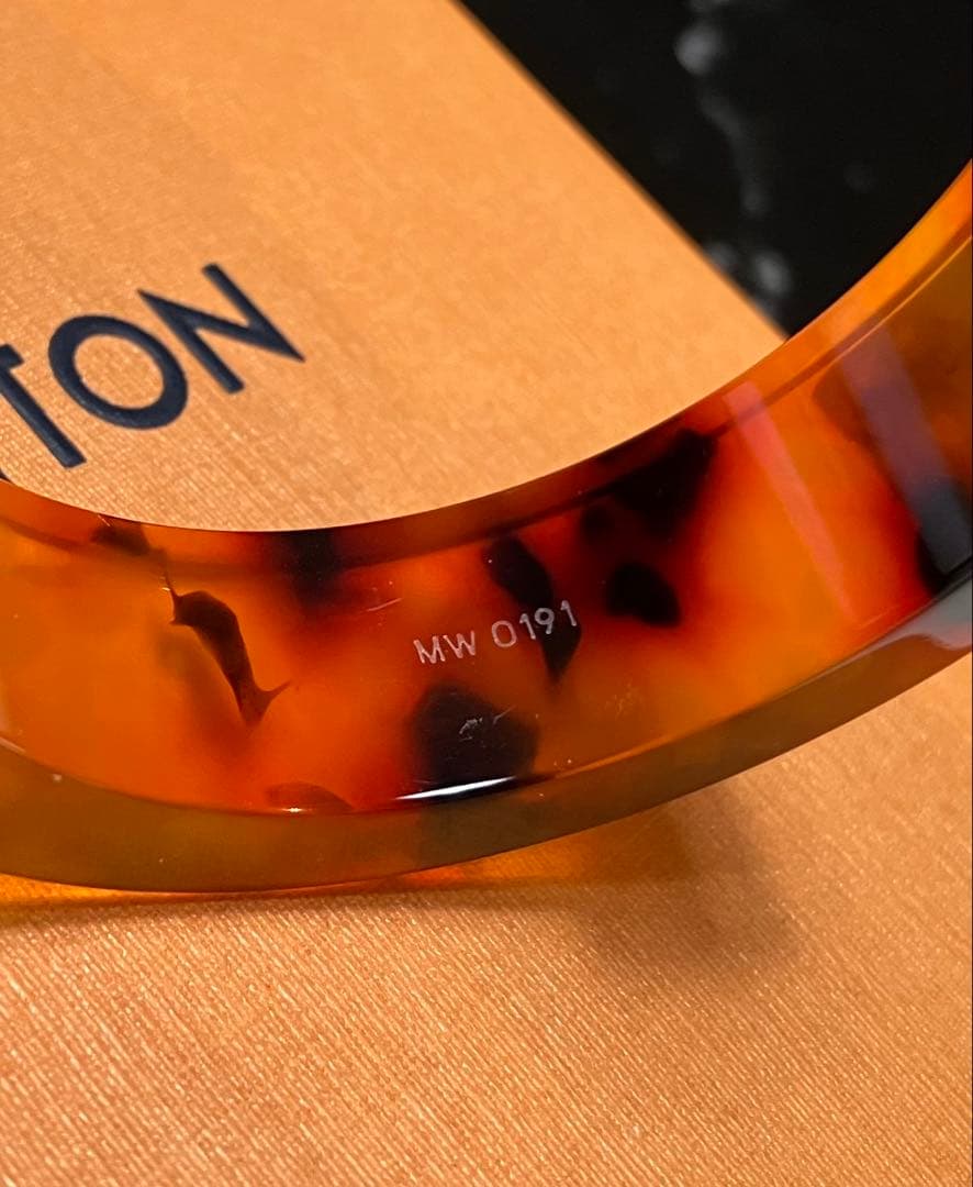 ★★もこもです★★ 【極美品】ルイヴィトン ブラスレロックミー バングル