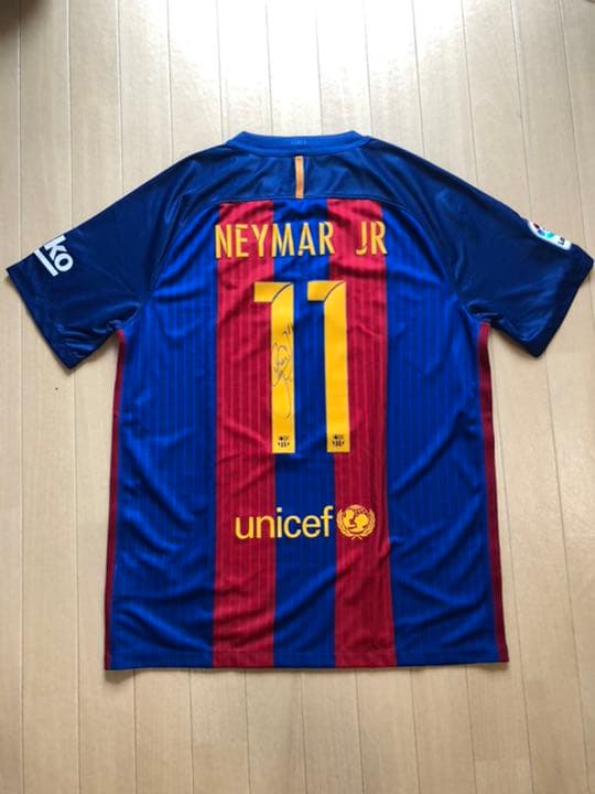 ネイマール 直筆サイン入りユニフォーム