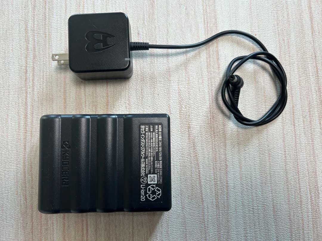 カ*。様 BURTLE 空調服用バッテリー AC09-24V