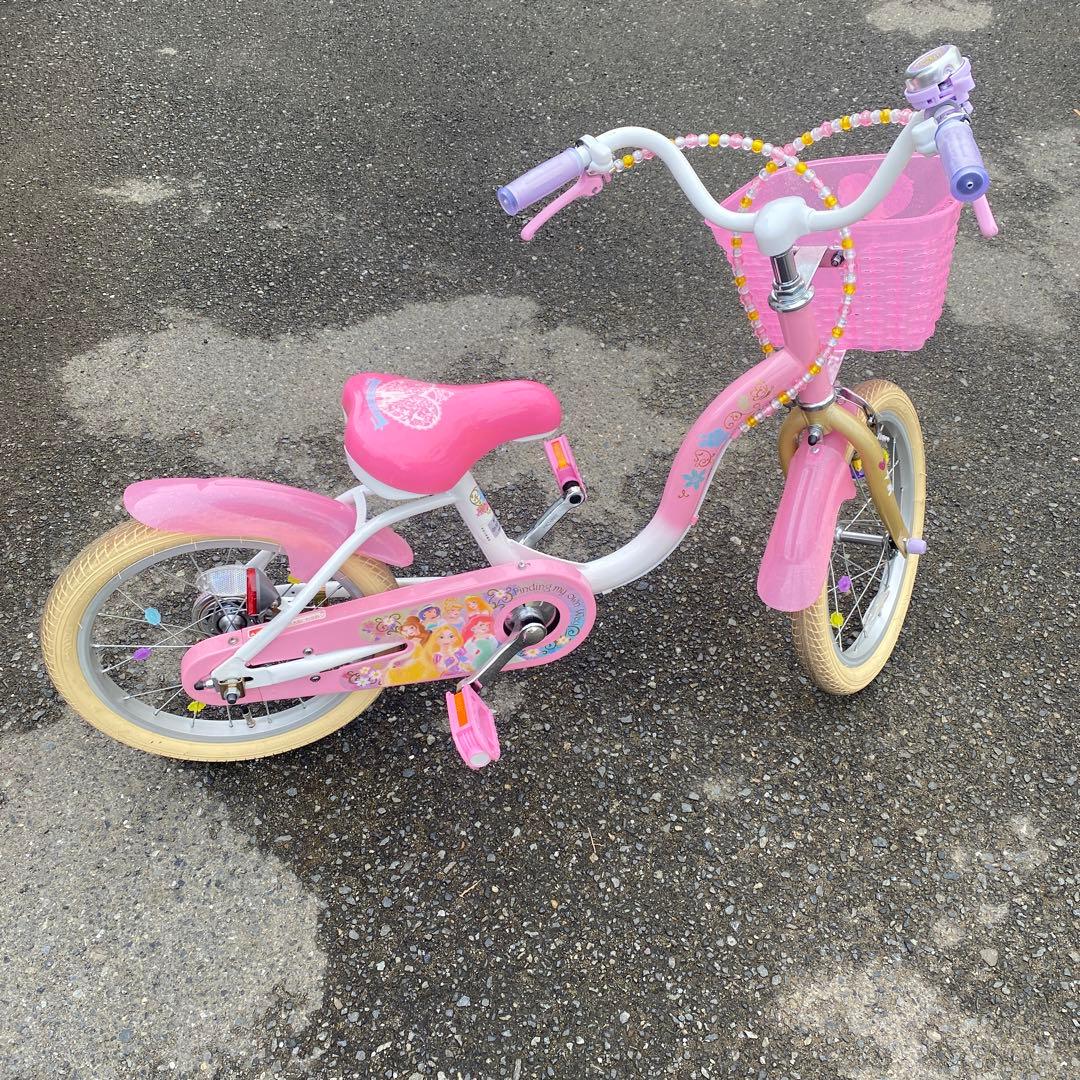 プリンセス　自転車16インチ補助輪付き