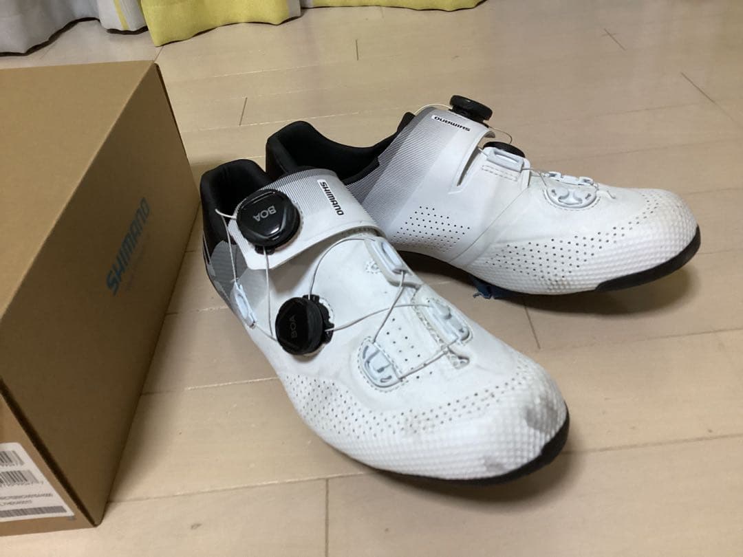 シマノ(SHIMANO)SH-RC702 サイクリングシューズ