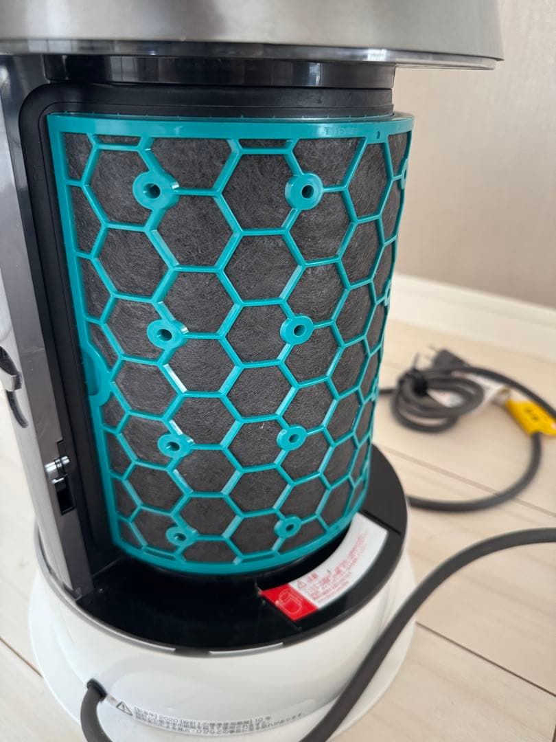 Dyson Pure HOT+Cool HP04　2020年制　空気清浄機