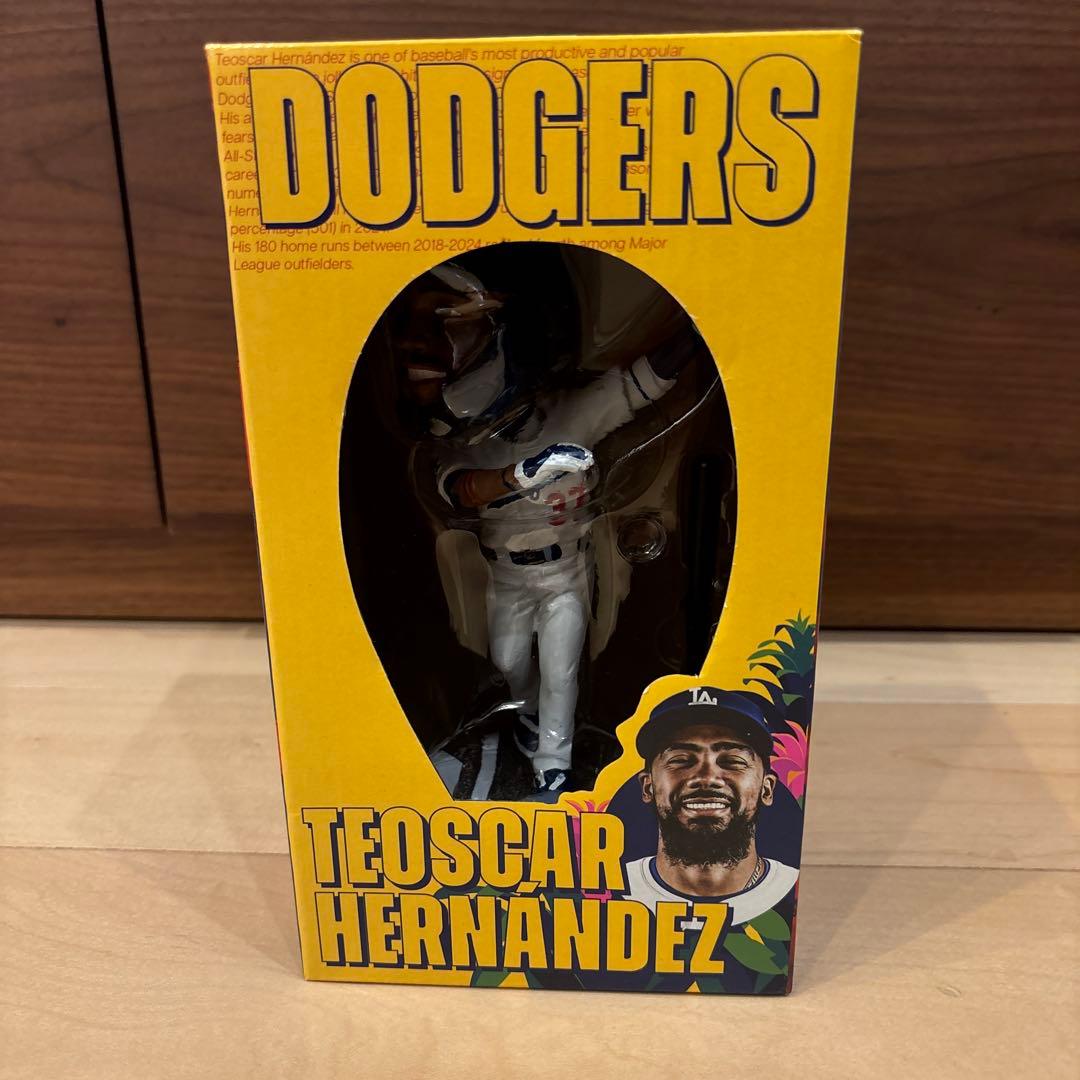ドジャース　フィギュア　TEOSCAR HERNANDEZ