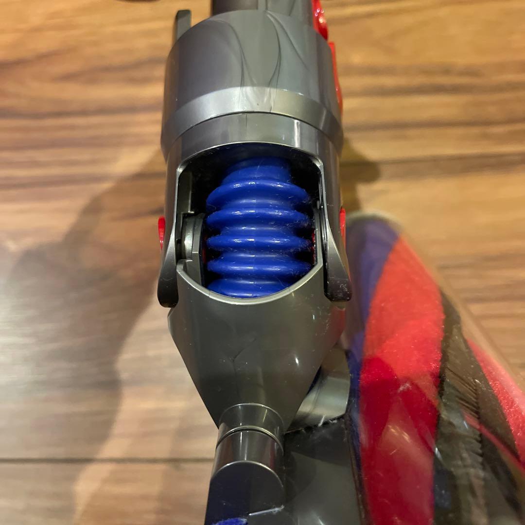 使用回数少 dyson ダイソン SV10K v8 slim fluffy