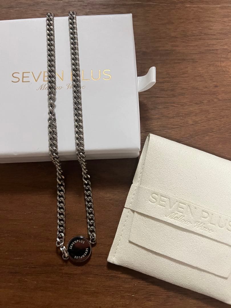 SEVEN PLUS シルバーネックレス