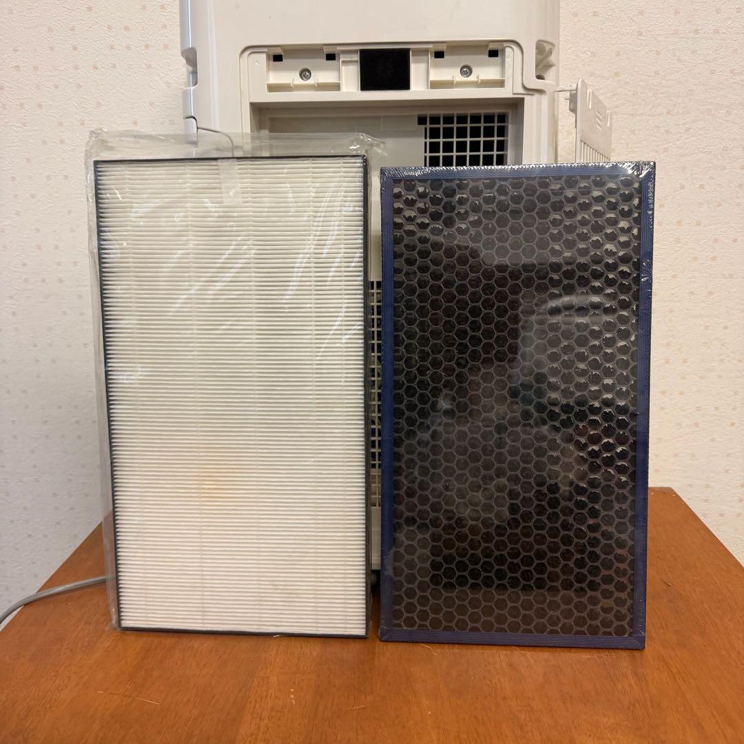 ● 極美品 SHARP 空気清浄機 KC-G50-W フィルター新品