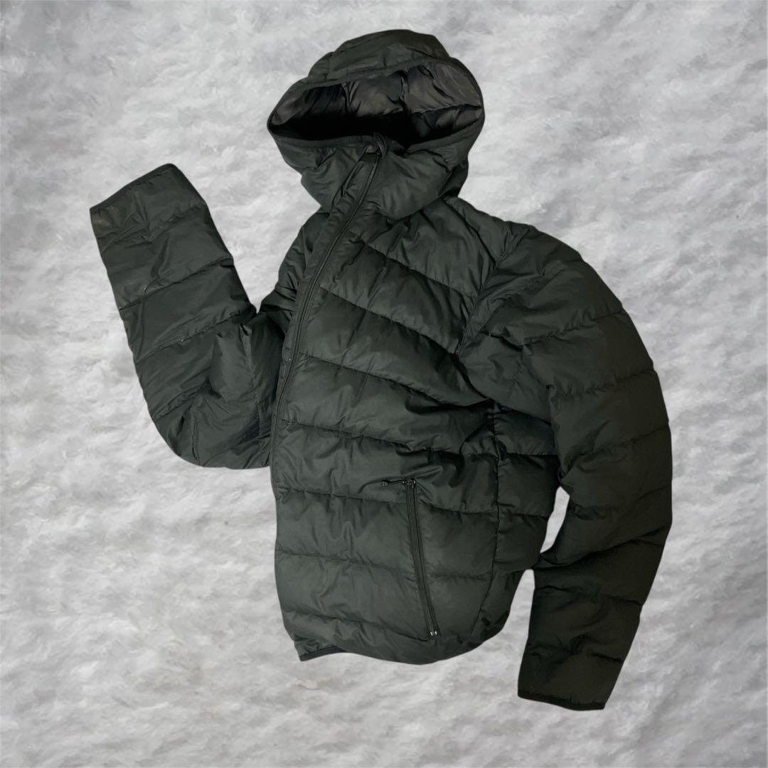 【高機能700fill 】ダウンセーターフーディ ブラック パーカ パタゴニア